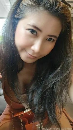 Love Stranger OnlyFans Leaked Free Thumbnail Picture - #fxPOobDo5B