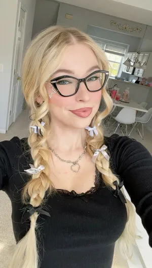 Loveabilities OnlyFans Leaked Free Thumbnail Picture - #2nlfgeCIEM