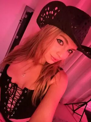 Loveachloe OnlyFans Leaked Free Thumbnail Picture - #HbbYctP4YB