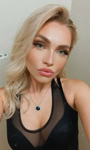 Loveachloe OnlyFans Leaked Free Thumbnail Picture - #M8baxEvLEH