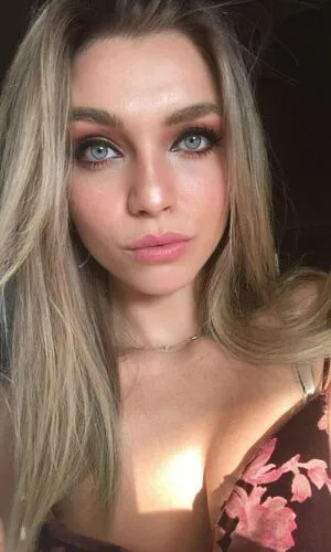 Loveachloe OnlyFans Leaked Free Thumbnail Picture - #MvSwQLX4UO
