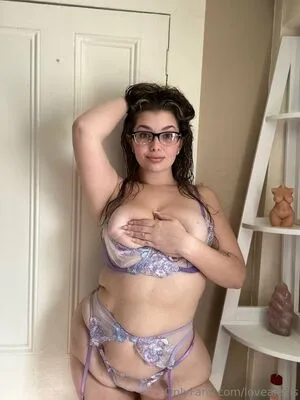 Lovealexis OnlyFans Leaked Free Thumbnail Picture - #wA26sQmYkt