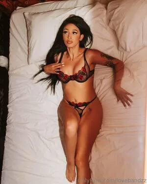 Lovebandzz OnlyFans Leaked Free Thumbnail Picture - #1EK5xQEFtx
