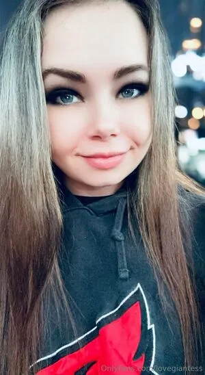 Lovegiantess OnlyFans Leaked Free Thumbnail Picture - #0ziY7NQm2n