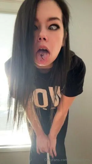Lovegiantess OnlyFans Leaked Free Thumbnail Picture - #EvoZPREvBv
