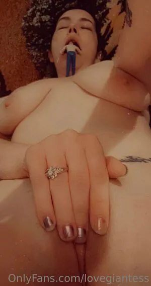 Lovegiantess OnlyFans Leaked Free Thumbnail Picture - #T2c3JF8ObQ