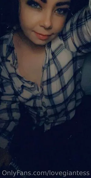 Lovegiantess OnlyFans Leaked Free Thumbnail Picture - #ZMJf86Ae3F