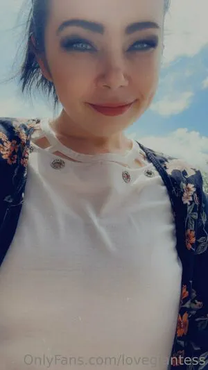 Lovegiantess OnlyFans Leaked Free Thumbnail Picture - #dKcI8ycPzf