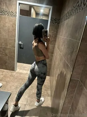 Loveliv86 OnlyFans Leaked Free Thumbnail Picture - #ijJsgHSVZS