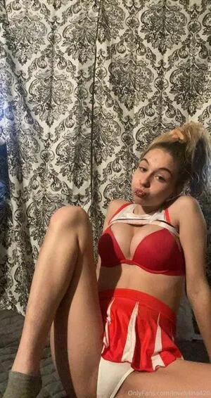 Lovely Lina OnlyFans Leaked Free Thumbnail Picture - #DkxQ4updJy
