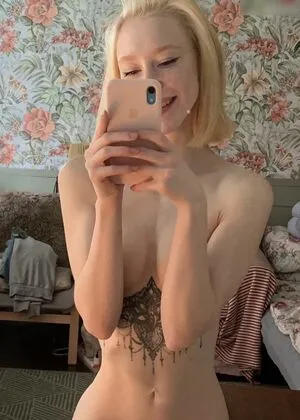 Lovely Mia OnlyFans Leaked Free Thumbnail Picture - #xQe4bhAVNo
