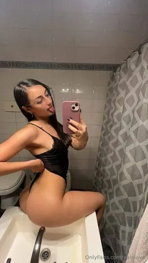 Lovely Valentinaa OnlyFans Leaked Free Thumbnail Picture - #0fyqSz2y0p