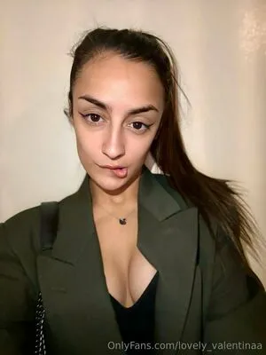 Lovely Valentinaa OnlyFans Leaked Free Thumbnail Picture - #52jCMlnS9s