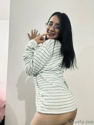 Lovely Zoe OnlyFans Leaked Free Thumbnail Picture - #IhaPU5nazm