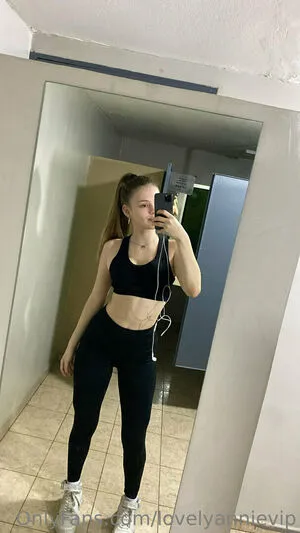 Lovelyanniequinn OnlyFans Leaked Free Thumbnail Picture - #YKp0EndHJG