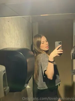 Lovelyanniequinn OnlyFans Leaked Free Thumbnail Picture - #mR4LGkRn8i
