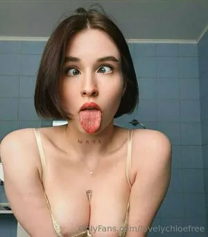 Lovelychloefree OnlyFans Leaked Free Thumbnail Picture - #dfxVc9Ra5P