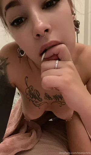 Lovelychris OnlyFans Leaked Free Thumbnail Picture - #3EbxXx5gBw