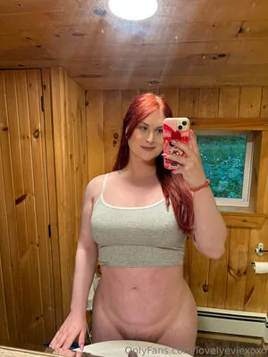 Lovelyeviexoxo OnlyFans Leaked Free Thumbnail Picture - #YRC4BVPNHv