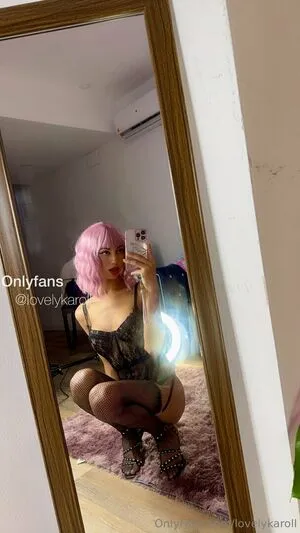 Lovelykaroll OnlyFans Leaked Free Thumbnail Picture - #3jb71Toq0q