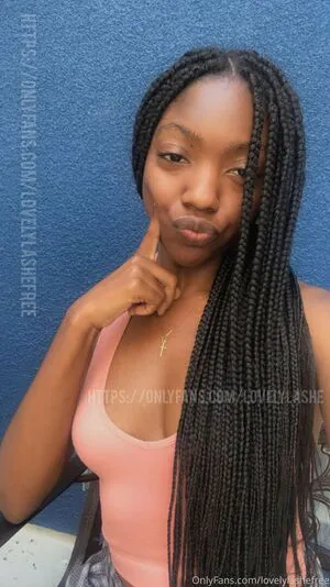 Lovelylashefree OnlyFans Leaked Free Thumbnail Picture - #dHedtydJNb