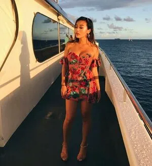 Lovelynnc OnlyFans Leaked Free Thumbnail Picture - #jfFRRHEMR4