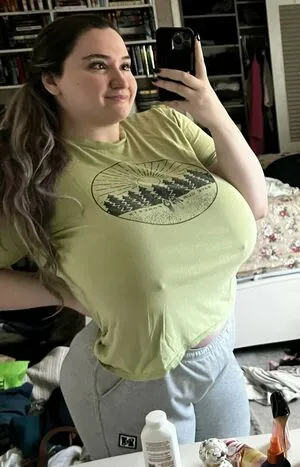 Lovelysquirrel33 OnlyFans Leaked Free Thumbnail Picture - #AlJ7V3KwP3