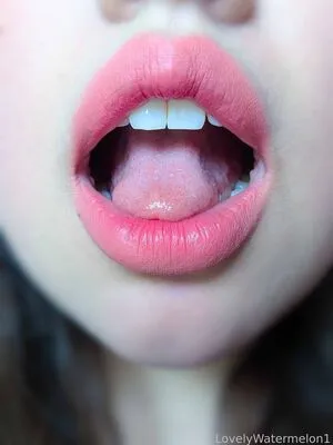 Lovelywatermelon1 OnlyFans Leaked Free Thumbnail Picture - #feEzKqM8pi