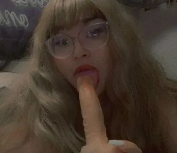 Lovergirllynn OnlyFans Leaked Free Thumbnail Picture - #aT2pacN1dI