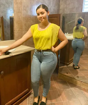 Loverllyc OnlyFans Leaked Free Thumbnail Picture - #DwKxlj26be