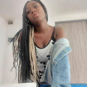Lovezahara OnlyFans Leaked Free Thumbnail Picture - #RUJmOeTsKo