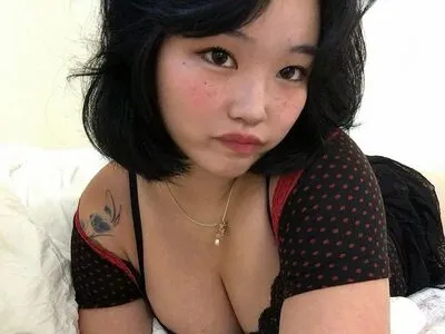 Lovieyurii OnlyFans Leaked Free Thumbnail Picture - #xFFKK8c8ko