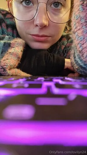 Lovilyn24 OnlyFans Leaked Free Thumbnail Picture - #1qv76dydte