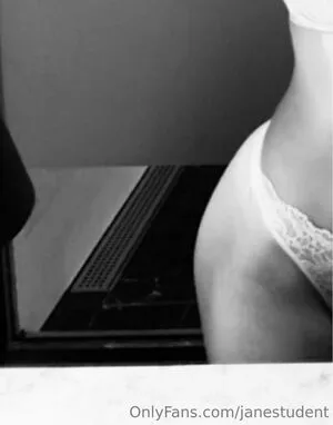 Lovvejane OnlyFans Leaked Free Thumbnail Picture - #ExzJw9Khar