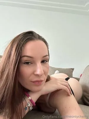 Lu Lux OnlyFans Leaked Free Thumbnail Picture - #7WC4YtEjhd