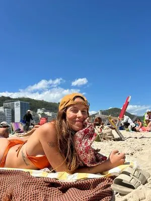 Lu Nunes OnlyFans Leaked Free Thumbnail Picture - #q3rdLZRXMJ