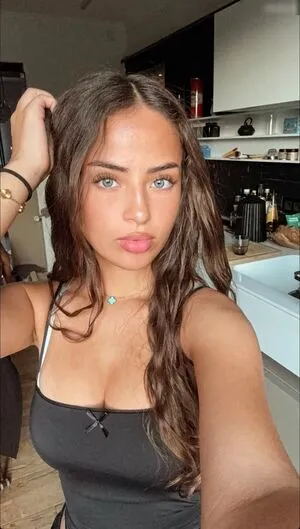 Luana Ktz OnlyFans Leaked Free Thumbnail Picture - #C2jQzh7X4w