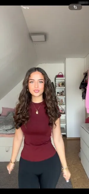 Luana Ktz OnlyFans Leaked Free Thumbnail Picture - #Qhq6i21hOA