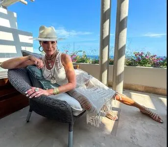 Luann De Lesseps OnlyFans Leaked Free Thumbnail Picture - #pbnYFk2kar