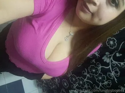 Lubigboobs1 OnlyFans Leaked Free Thumbnail Picture - #fgGkxxs51k