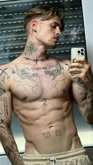 Lucashallfree OnlyFans Leaked Free Thumbnail Picture - #iYJfKOIx19