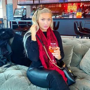 Luce Nicholson OnlyFans Leaked Free Thumbnail Picture - #udAPStuEbo