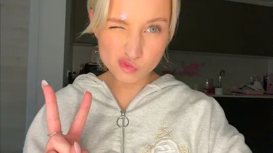 Luceoliviaxo OnlyFans Leaked Free Thumbnail Picture - #t0tn4fXmkb