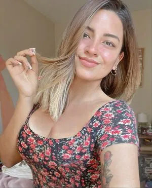 Lucero Balboa Hotwife OnlyFans Leaked Free Thumbnail Picture - #k7Aw8JbrMA