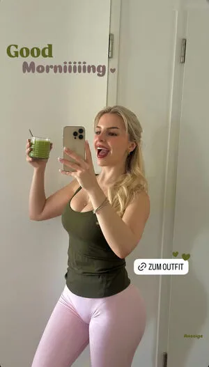 Lucia Leona OnlyFans Leaked Free Thumbnail Picture - #DolX1Y7gZx