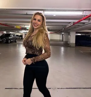 Lucia Leona OnlyFans Leaked Free Thumbnail Picture - #XhABUbdocK
