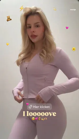 Lucia Leona OnlyFans Leaked Free Thumbnail Picture - #mzUwwKZ0A3