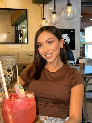 Lucia Vargas OnlyFans Leaked Free Thumbnail Picture - #y3HxM2mle5