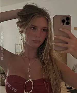 Luciaa Hln OnlyFans Leaked Free Thumbnail Picture - #dZ24QPoF9F