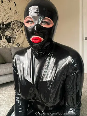 Luciaandleighlatex OnlyFans Leaked Free Thumbnail Picture - #dJAnbqaeIS